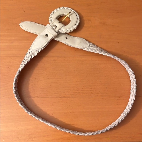 White Leather Braided Belt with Circular Buckle - Picture 1 of 4
